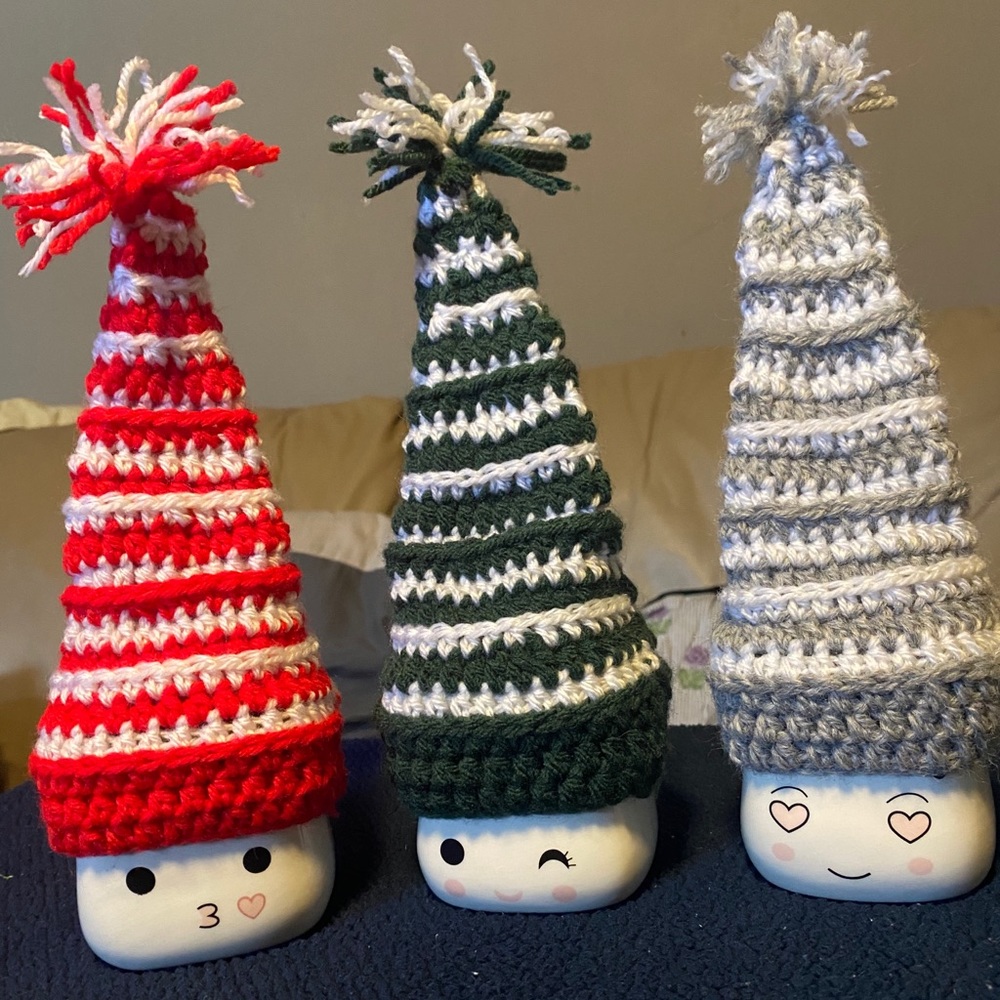 Marshmallow hats set of 3